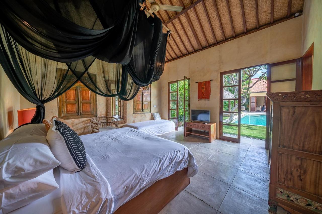 Rumi Villas Seminyak Buitenkant foto