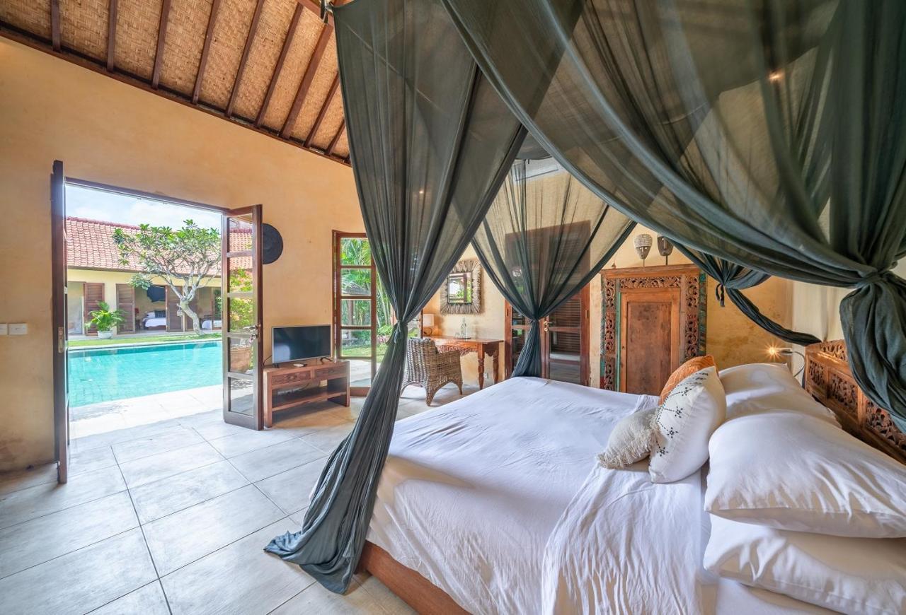 Rumi Villas Seminyak Buitenkant foto