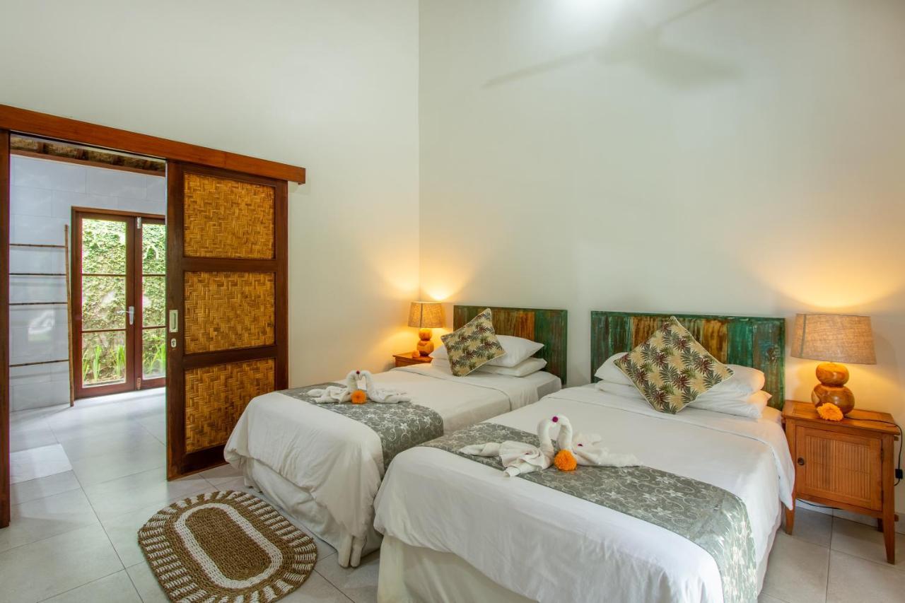 Rumi Villas Seminyak Buitenkant foto