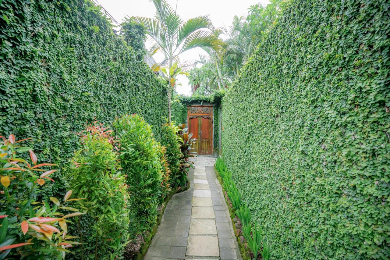 Rumi Villas Seminyak Buitenkant foto