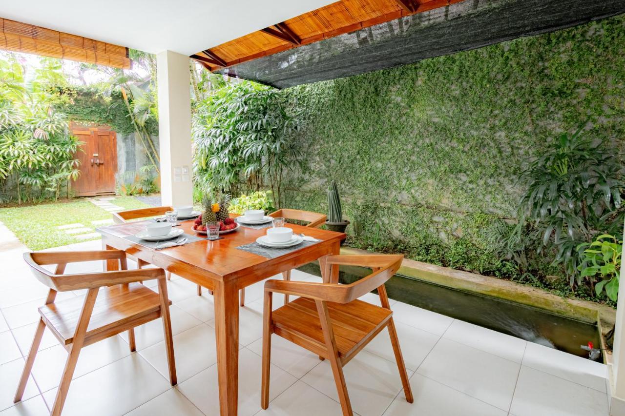 Rumi Villas Seminyak Buitenkant foto